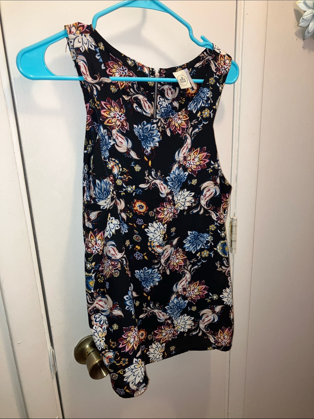 Paper Crane Black Floral Paisley sleeveless top Blue and Yellow Accents Large